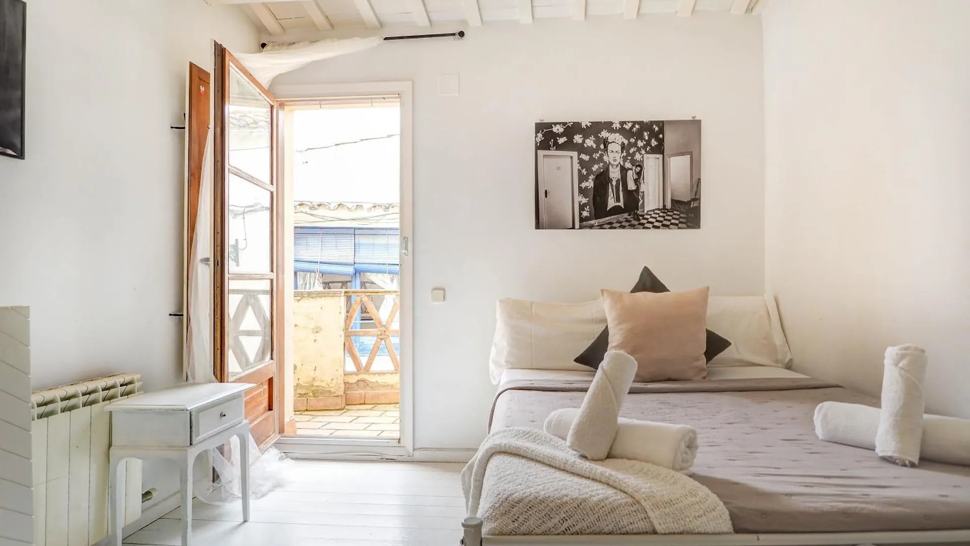 Masia Las Torres By Hello Homes Sitges 0*,